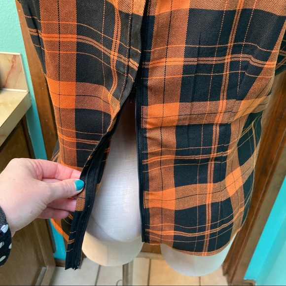 Collectif 4X pumpkin plaid Top - Picture 5 of 12